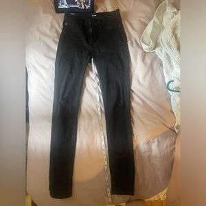 Hudson jeans mid rise black 25 midrise
